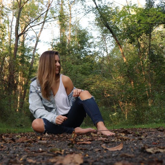 Meet your Posher, Ashley - Picture 7 of 11